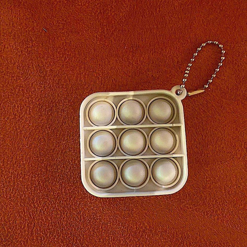Mini pop it with keychain